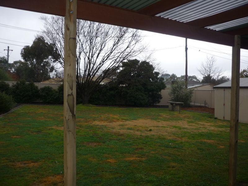 6 Newbigin Place, Monash ACT 2904