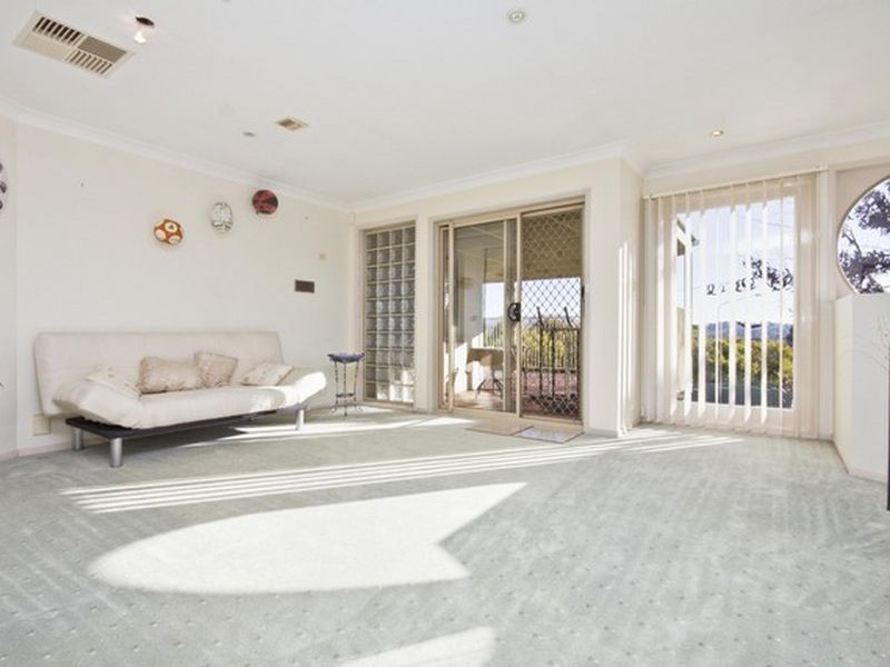 37 Macedon Crescent, Palmerston ACT 2913