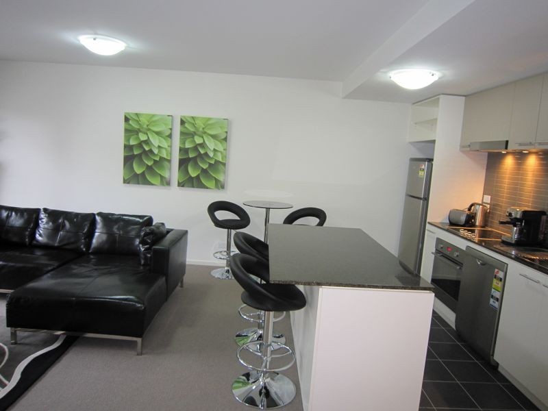 137/72 ‘The Oracle’ College Street, Belconnen ACT 2617