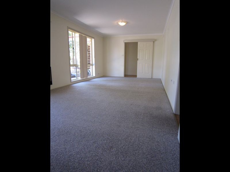 9 Brittlebank Crescent, Banks ACT 2906