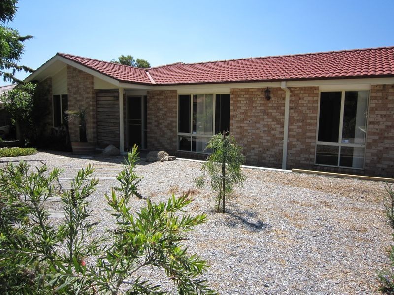 9 Brittlebank Crescent, Banks ACT 2906