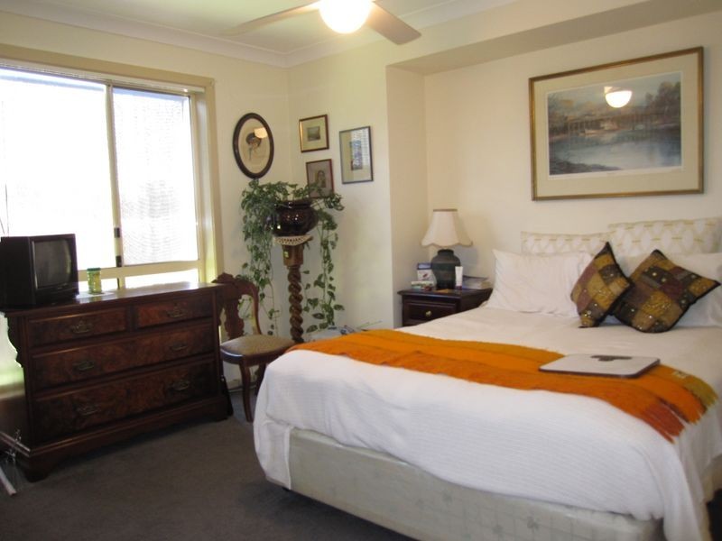 8 Elischer Street, Dunlop ACT 2615