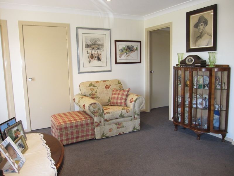 8 Elischer Street, Dunlop ACT 2615