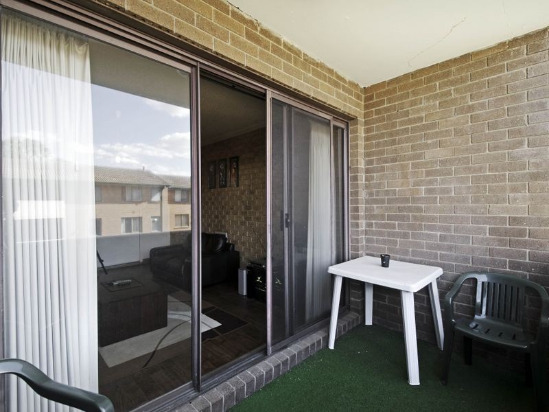 19/28 Springvale Drive, Hawker ACT 2614