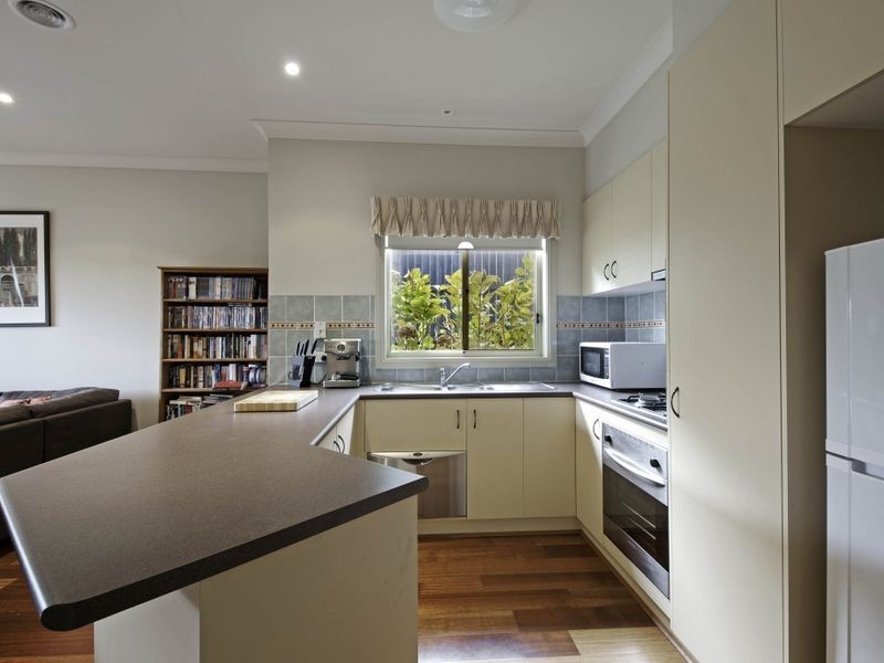 10 Lind Close, Fraser ACT 2615