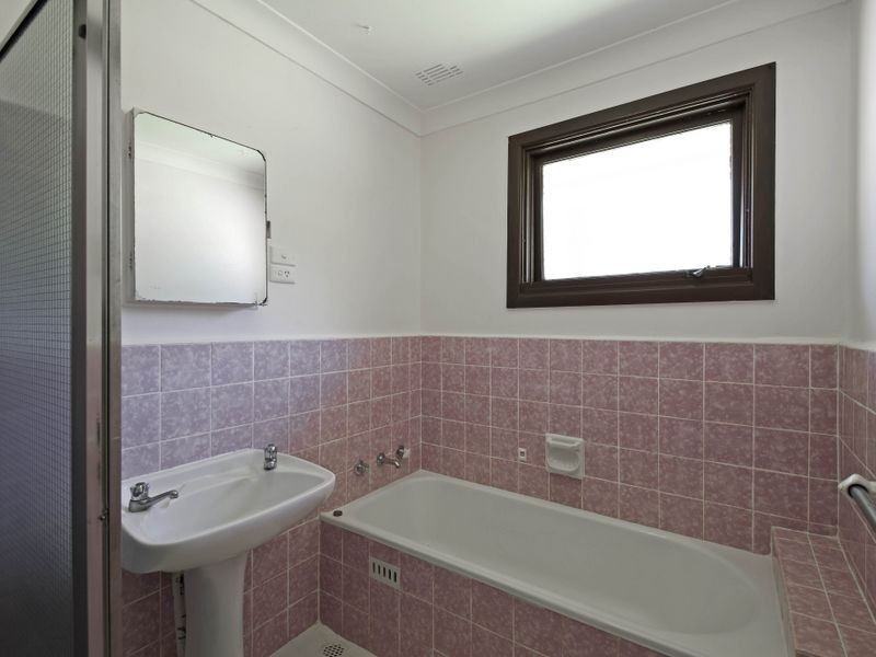 46 Irvine Street, Watson ACT 2602