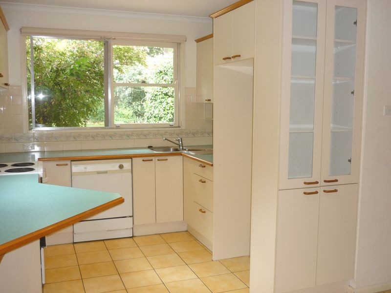 31 Wisdom Street, Hughes ACT 2605