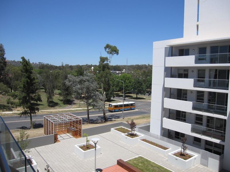 121/57 ‘Oracle’ Benjamin Way, Belconnen ACT 2617