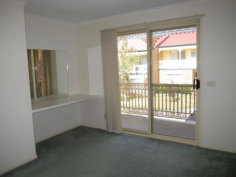 8/11 Everard Street, Palmerston ACT 2913