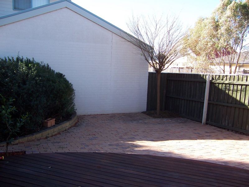 16/3-5 Colmer Circuit, Bruce ACT 2617