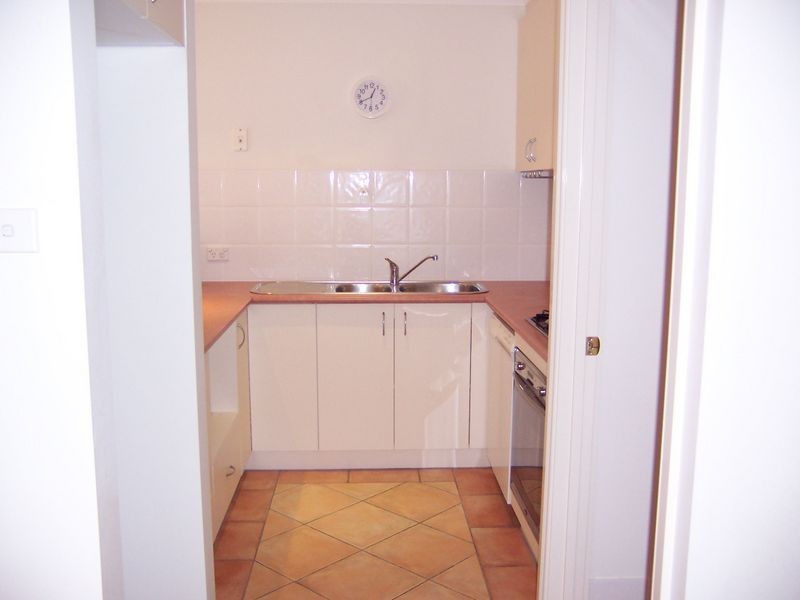 16/3-5 Colmer Circuit, Bruce ACT 2617