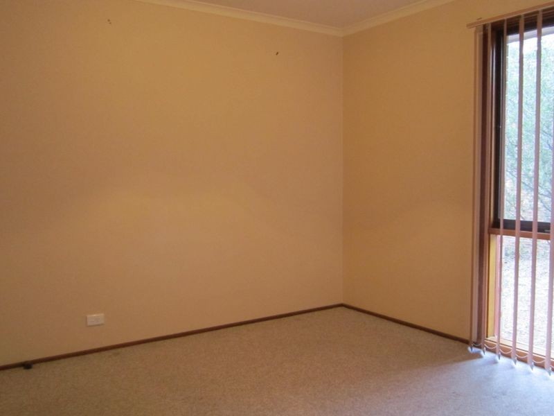 16 Moulden Court, Belconnen ACT 2617