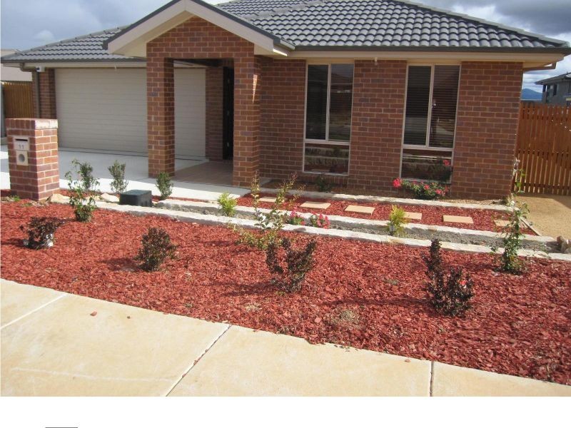 11 DeMole Street, Dunlop ACT 2615