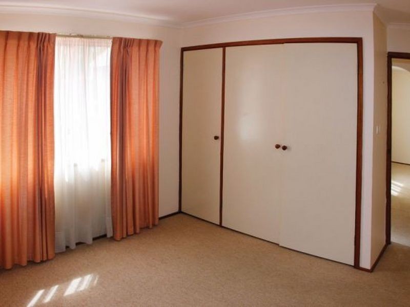 21 Bussau Close, Wanniassa ACT 2903