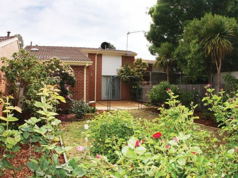 21 Bussau Close, Wanniassa ACT 2903