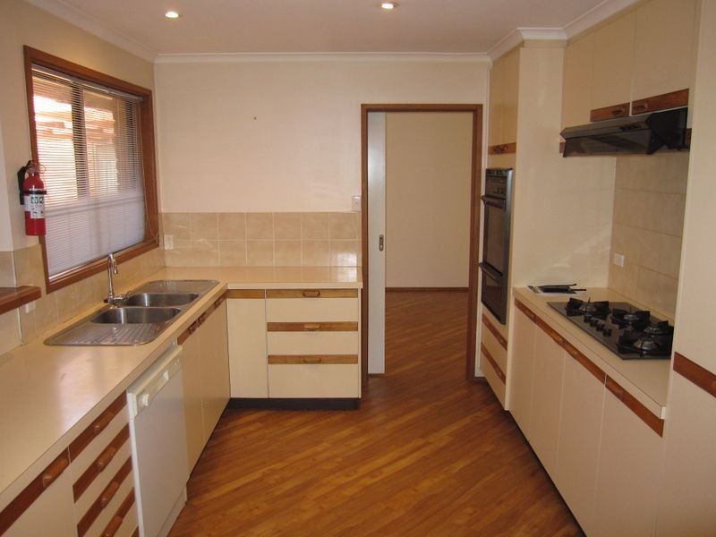 13 Edman Close, Florey ACT 2615