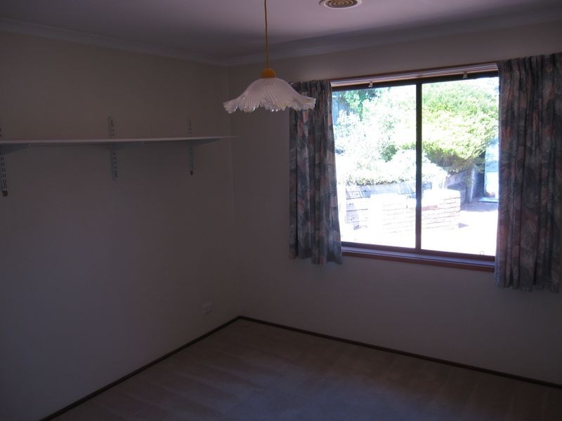 13 Edman Close, Florey ACT 2615