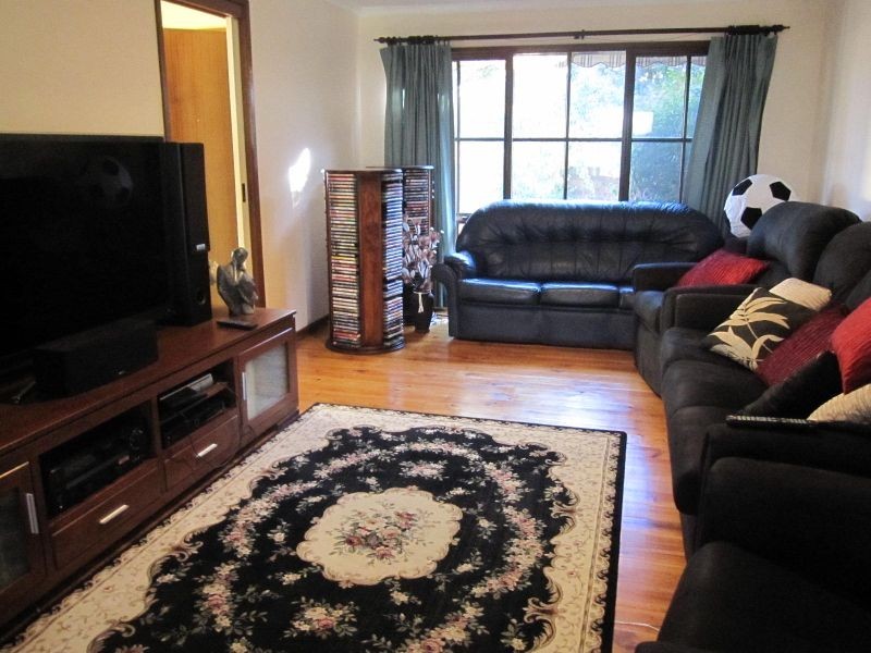 9 Fred Johns Crescent, Mckellar ACT 2617