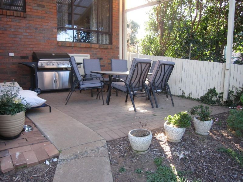 9 Fred Johns Crescent, Mckellar ACT 2617
