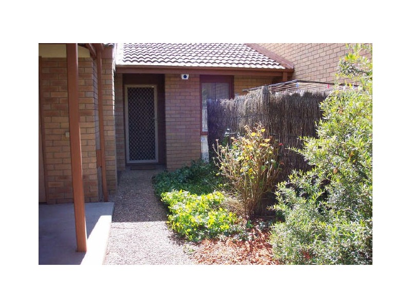 9 Strong Place, Belconnen ACT 2617