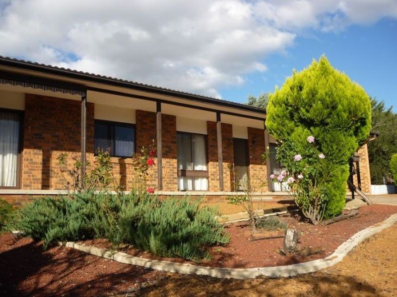 2 Wadham Place, Florey ACT 2615