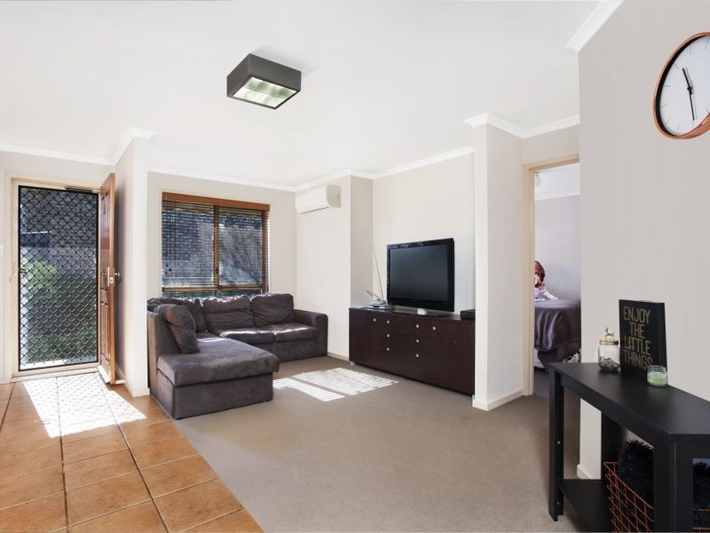 2/18 Lander Crescent, Amaroo ACT 2914