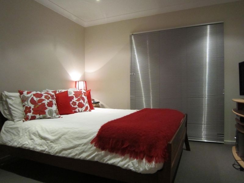 2/54 Moore Street, Turner ACT 2612