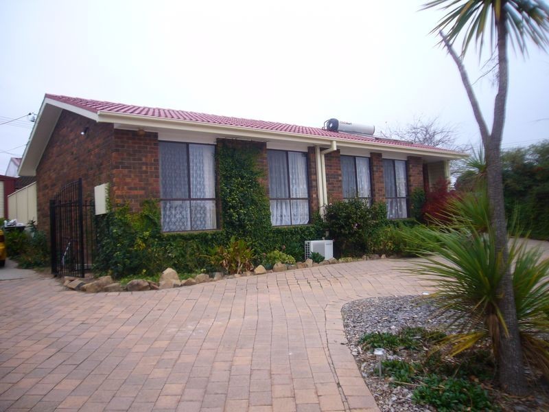 5 Tiegs Place, Florey ACT 2615