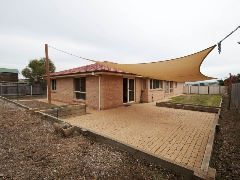 30 Coolgardie Street, Dunlop ACT 2615