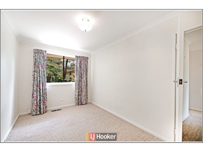 4 Bussell Crescent, Cook ACT 2614