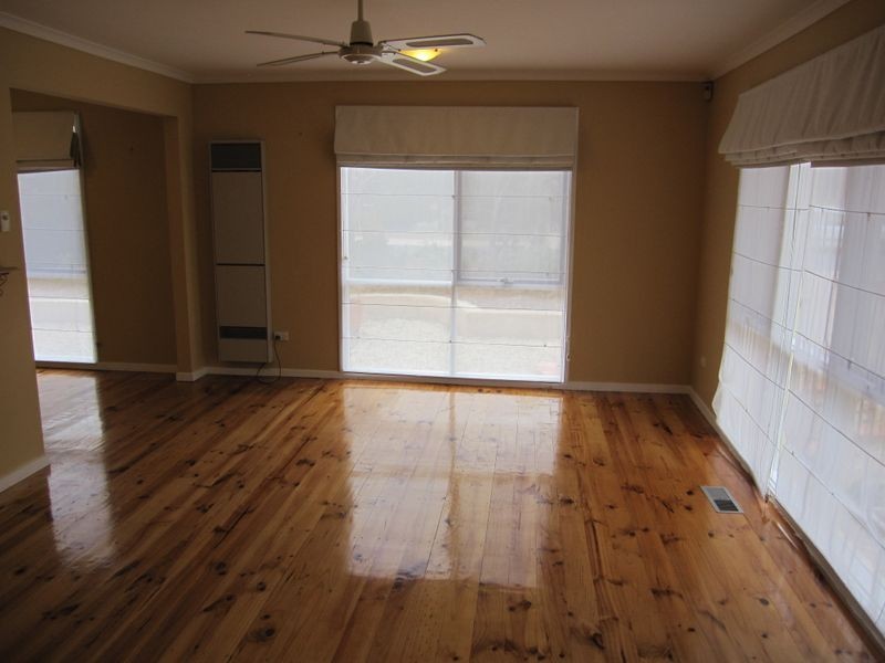 4 Magrath Crescent, Spence ACT 2615