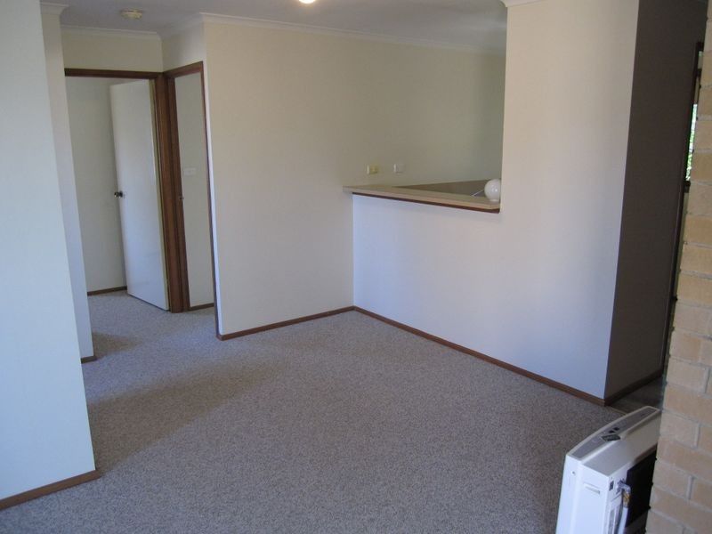 8/2 Buik Place, Belconnen ACT 2617