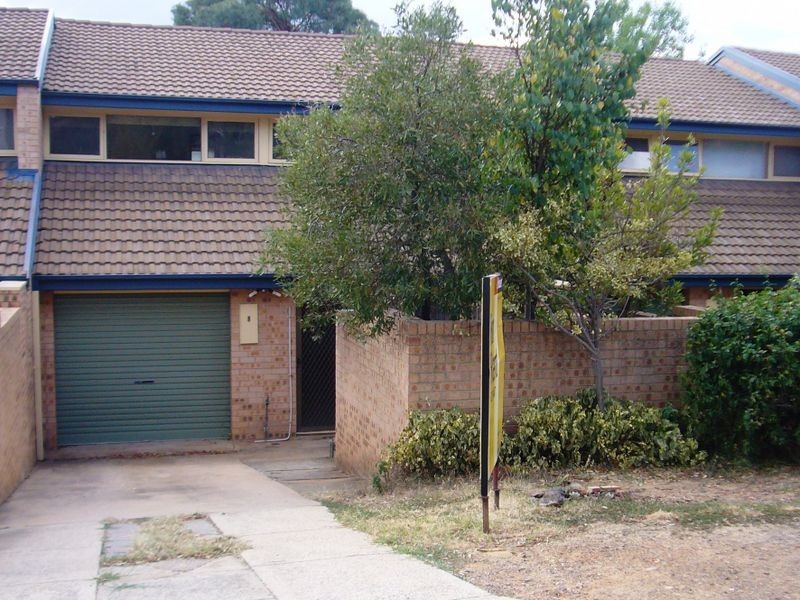 8 Cabena Court, Belconnen ACT 2617