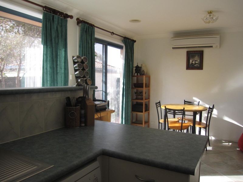 40/131 Britten Jones Drive, Holt ACT 2615