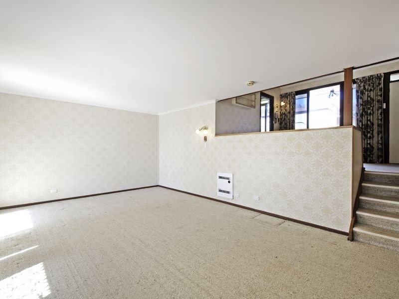 6 Teague Street, Cook ACT 2614