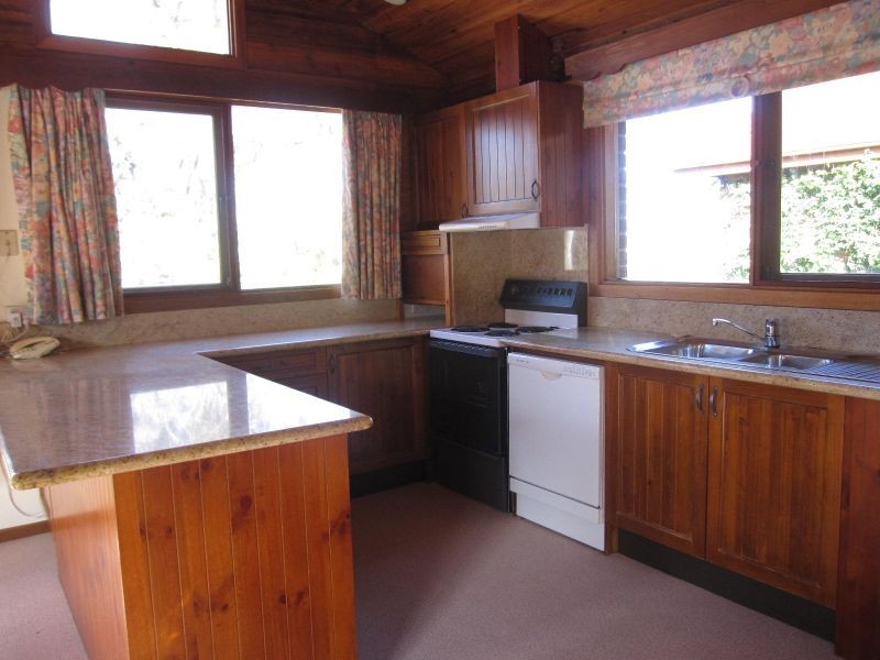 14 Palmer Street, Hall ACT 2618