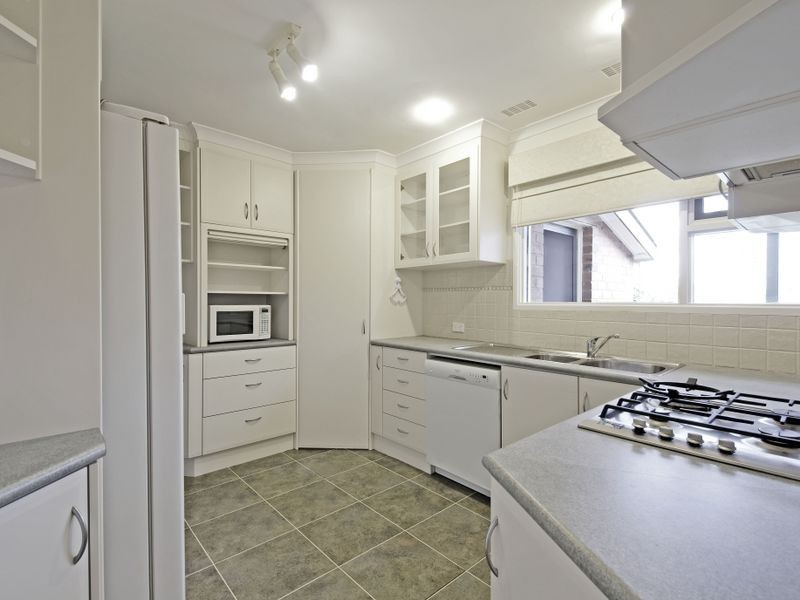 3 De Chair Street, Deakin ACT 2600