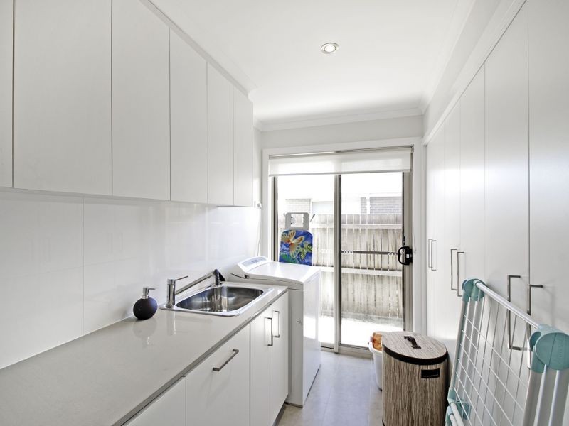 14 Dickins Street, Forde ACT 2914