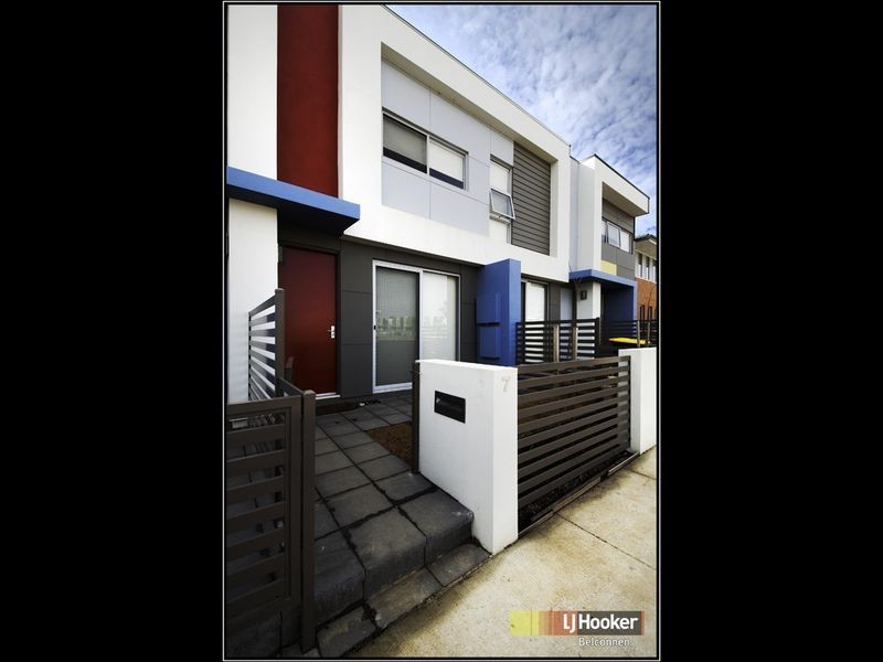 7 Stowport Avenue, Crace ACT 2911