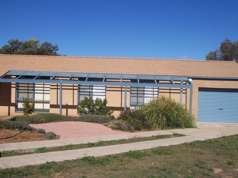 5 Wragge Place, Florey ACT 2615