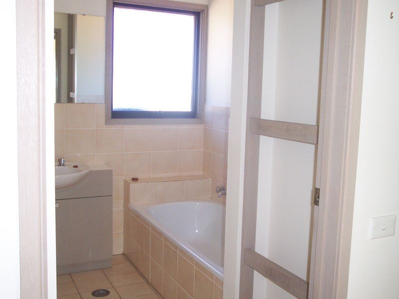 5 Wragge Place, Florey ACT 2615
