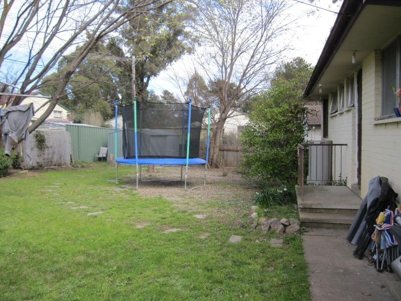 3 Lee Place, Macgregor ACT 2615
