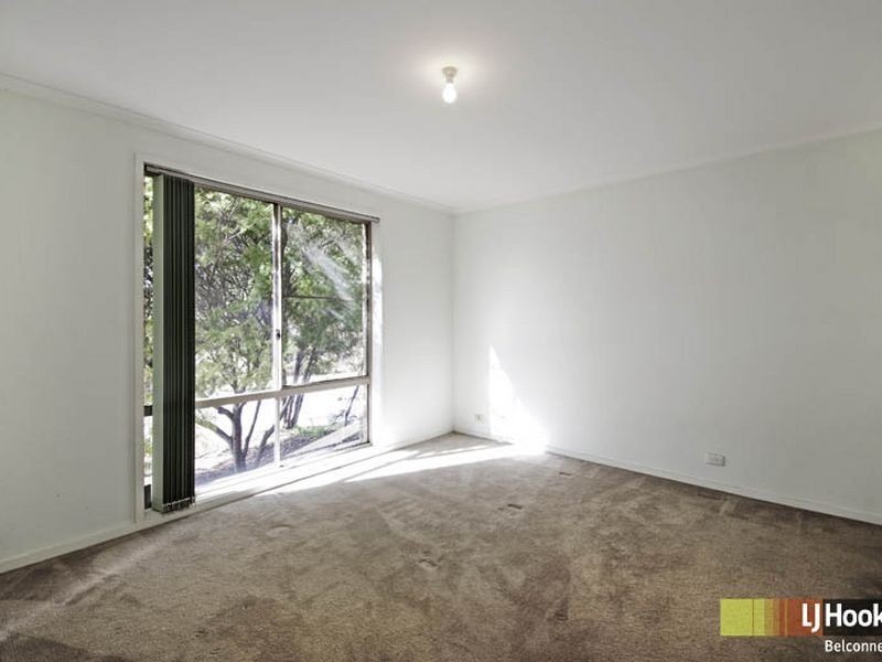 4 Sharman Place, Gordon ACT 2906
