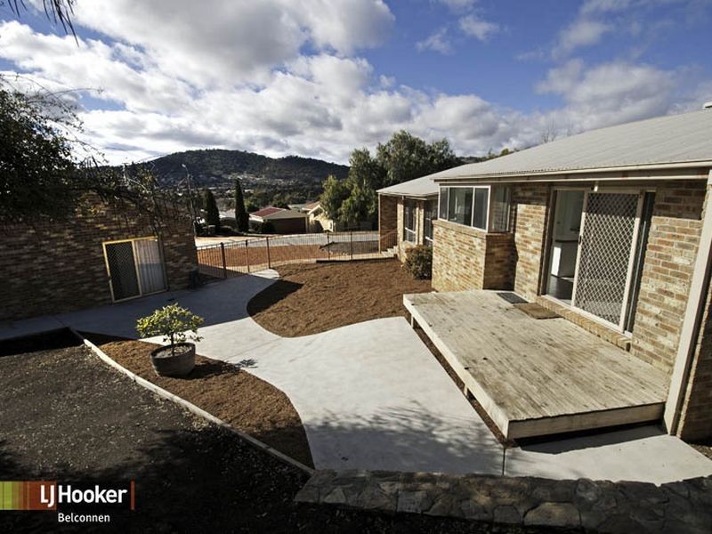 4 Sharman Place, Gordon ACT 2906