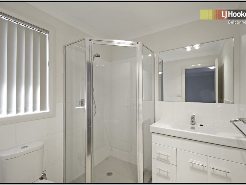 56 Macfarlane Burnet Avenue, Macgregor ACT 2615