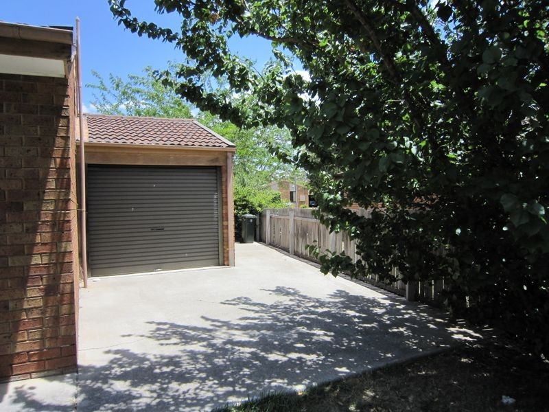 6 Camfield Place, Florey ACT 2615
