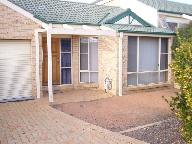 12 Freda Bennett Circuit, Nicholls ACT 2913
