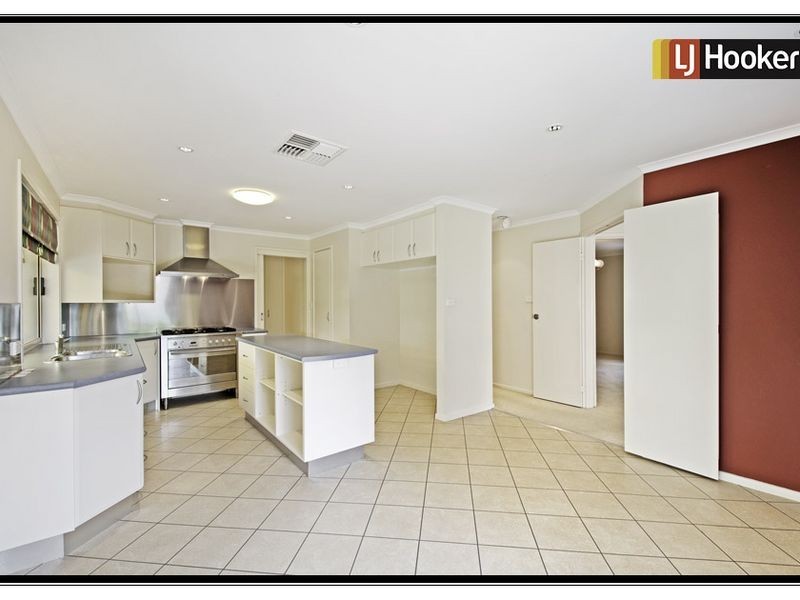 8 Andado Place, Hawker ACT 2614