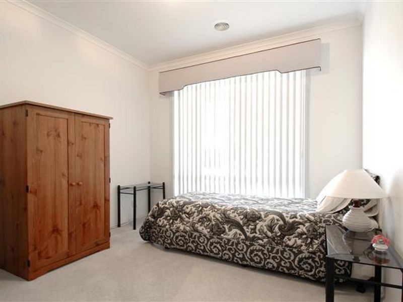 1 Brolga Place, Nicholls ACT 2913