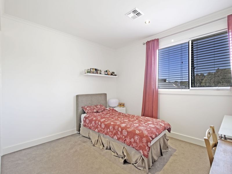 2/11 Joy Cummins Place, Belconnen ACT 2617